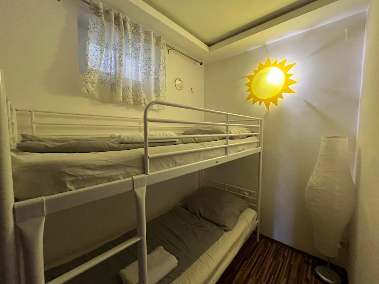 City Apartman Haz Balatonlelle Ngoại thất bức ảnh